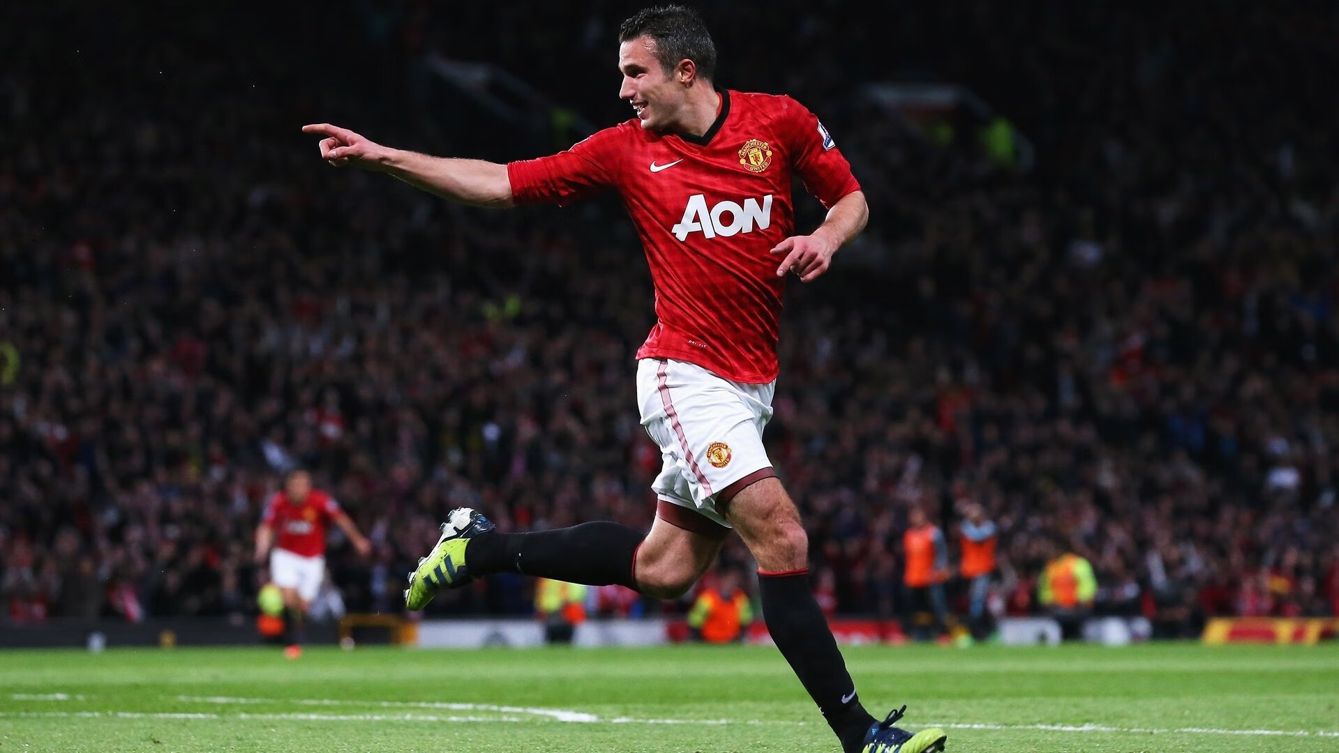 巡回赛半决赛争夺激烈